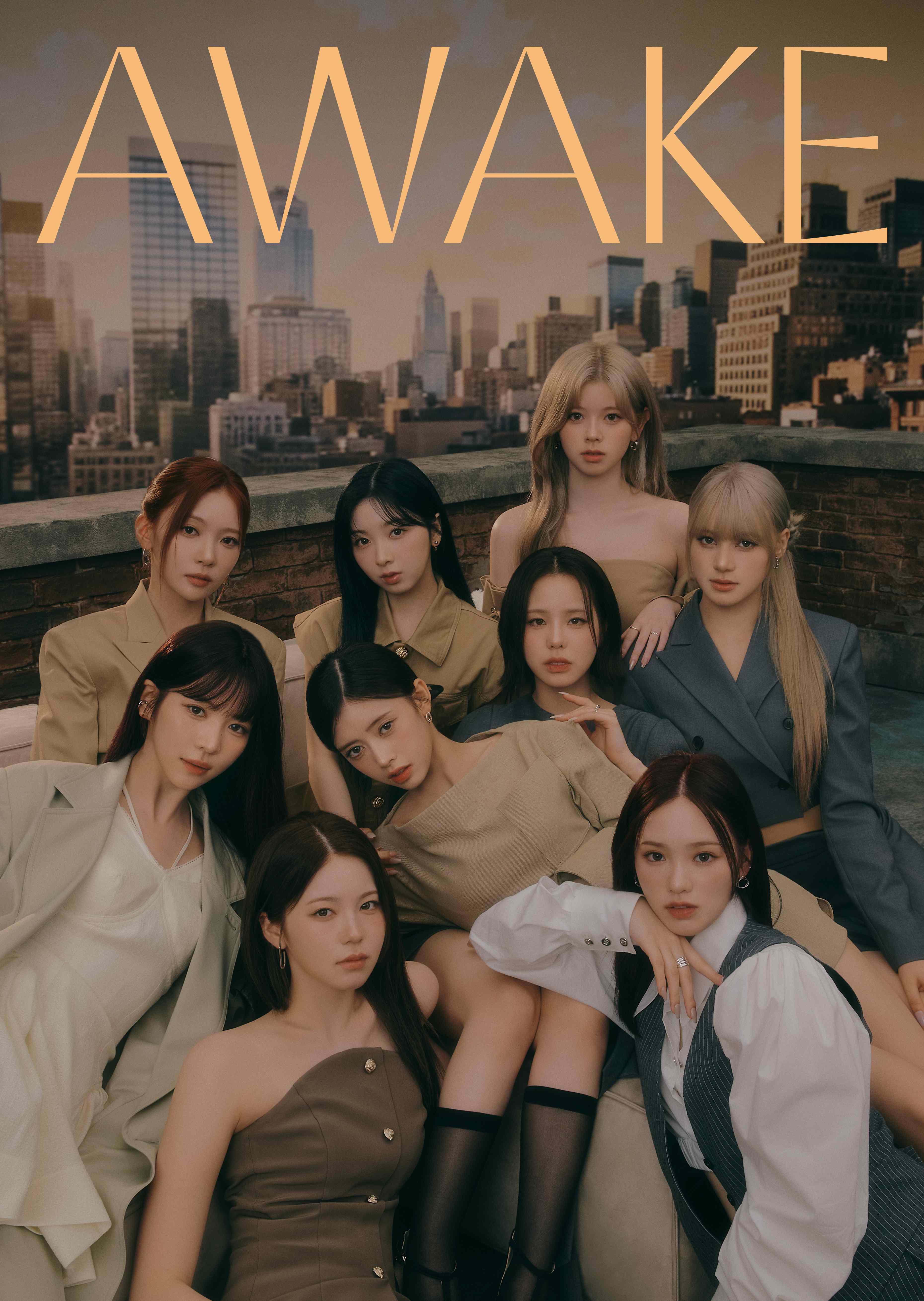 NiziU 1st Mini Album『AWAKE』が、各種音楽チャートを席捲！！「2025